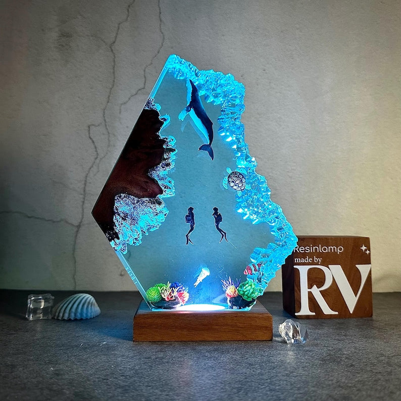 Epoxy Resin Ocean Lamp: Whale, Divers, and Sea Life Night Light