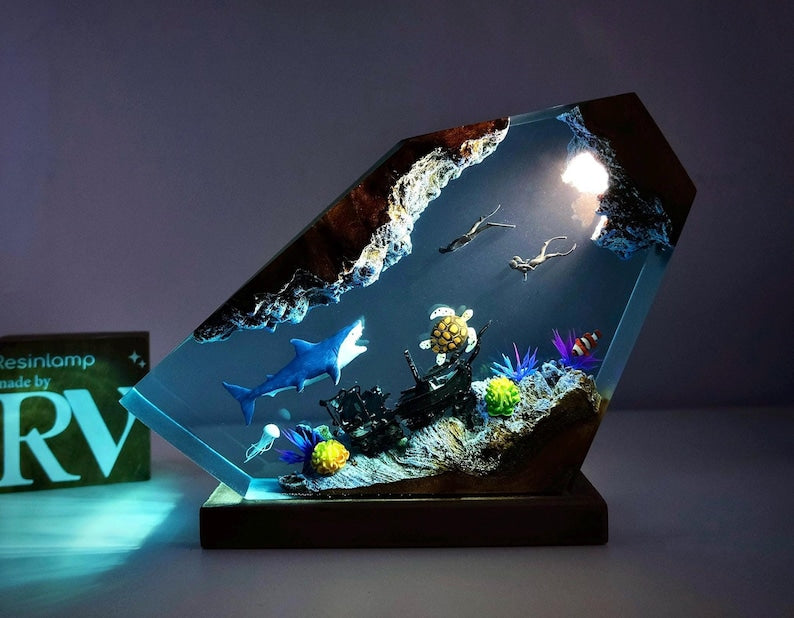 Custom Great white shark & Couple Diver wood lamp, Ocean Lamp, Deep Blue Sea