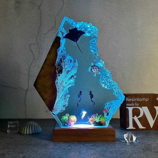 Ocean Lamp: Manta Rays, Divers, Sea Turtle Night Light
