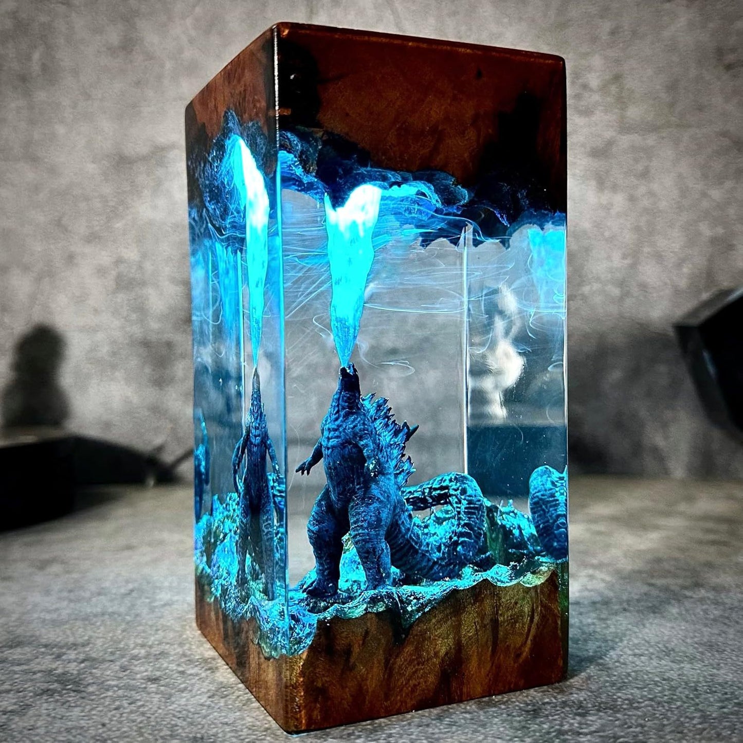 Monster Night light Atomic Breath Resin Lamp God. zilla figure Terrarium Personalized Night Light Bedroom lamp
