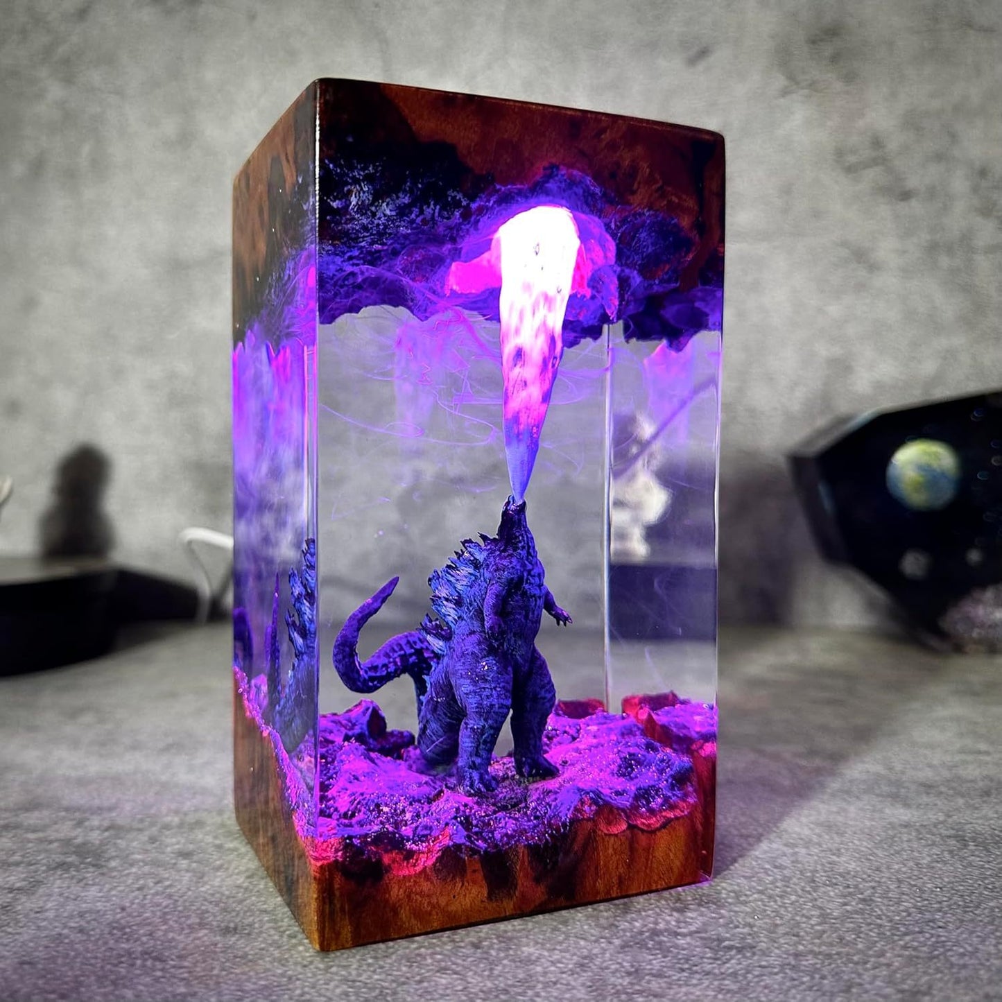 Monster Night light Atomic Breath Resin Lamp God. zilla figure Terrarium Personalized Night Light Bedroom lamp