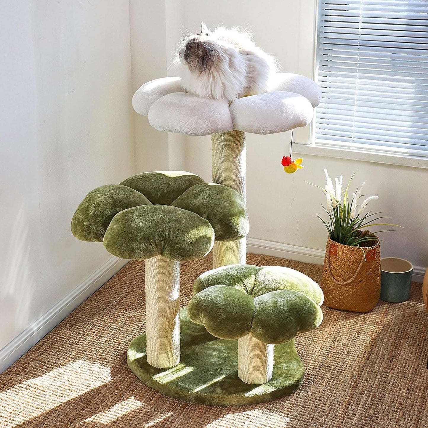 Four Leaf Clover Cat Tree