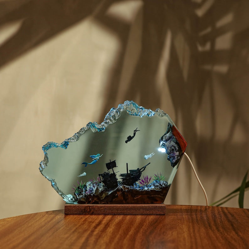 Mermaid and Diver Night Lights Resin lamp, The Little Mermaid Epoxy Resin Table Lamp