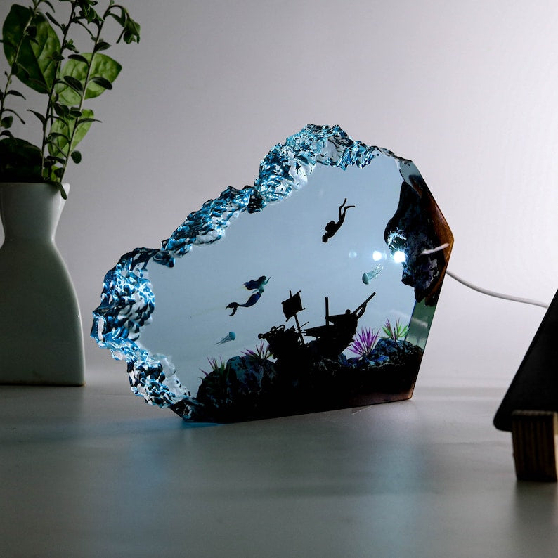 Mermaid and Diver Night Lights Resin lamp, The Little Mermaid Epoxy Resin Table Lamp