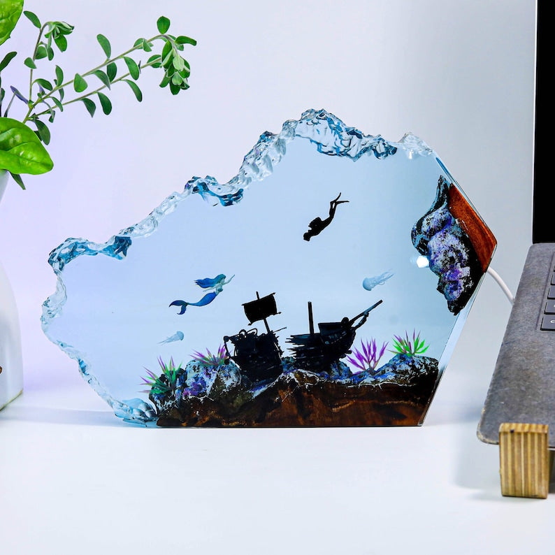 Mermaid and Diver Night Lights Resin lamp, The Little Mermaid Epoxy Resin Table Lamp