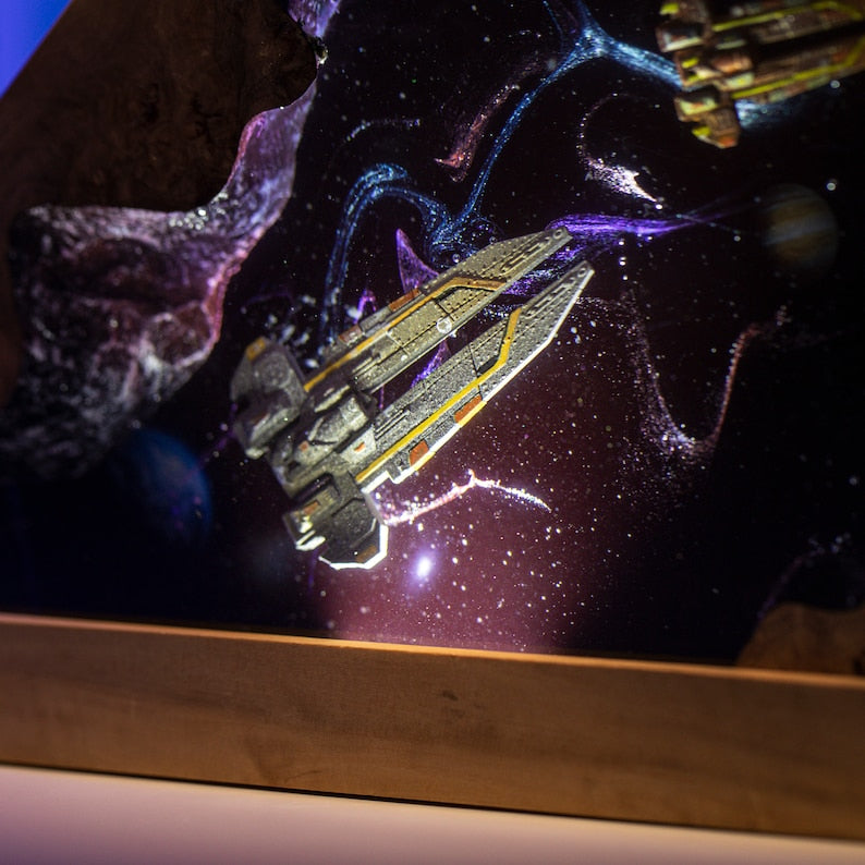 SPACESHIPS & ASTRONAUT in INTERSTELLAR Resin Lamp