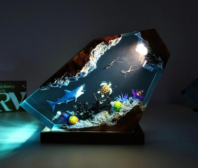 Custom Great white shark & Couple Diver wood lamp, Ocean Lamp, Deep Blue Sea