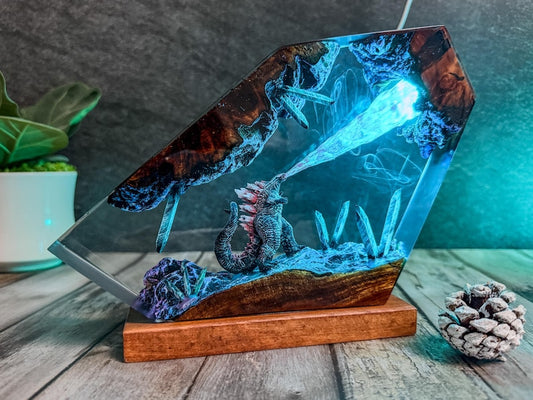 King monster resin lamp, Monster night light, Epoxy wooden lamp