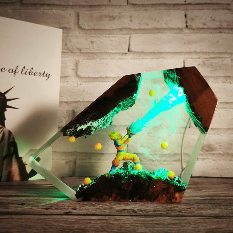 S.o.n Go.ku Resin Lamp, Anime Gift, Resin Night Light, Anime Epoxy Lamp