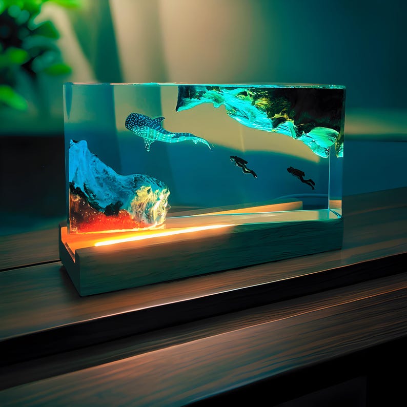Deep Sea Resin Lamp: Whale, Scuba Divers, LED Night Light