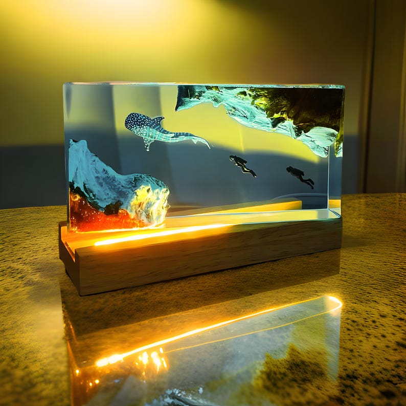 Deep Sea Resin Lamp: Whale, Scuba Divers, LED Night Light