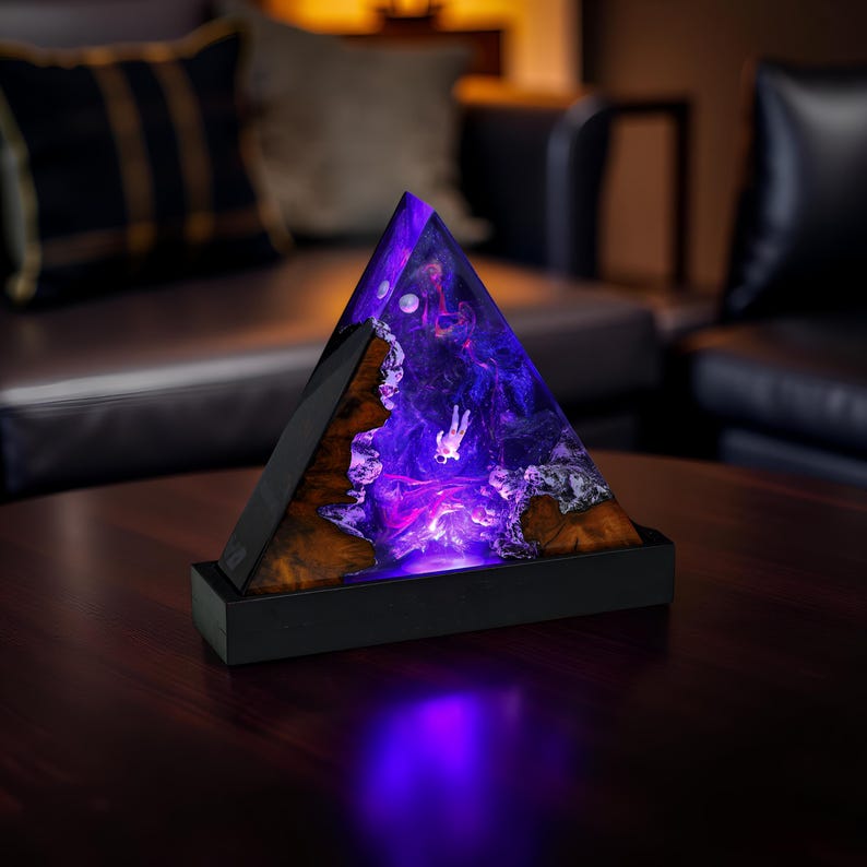 Galaxy Resin Night Light, Astronaut Epoxy Lamp, Handmade Resin Wood Lamp, Space Themed Night Light