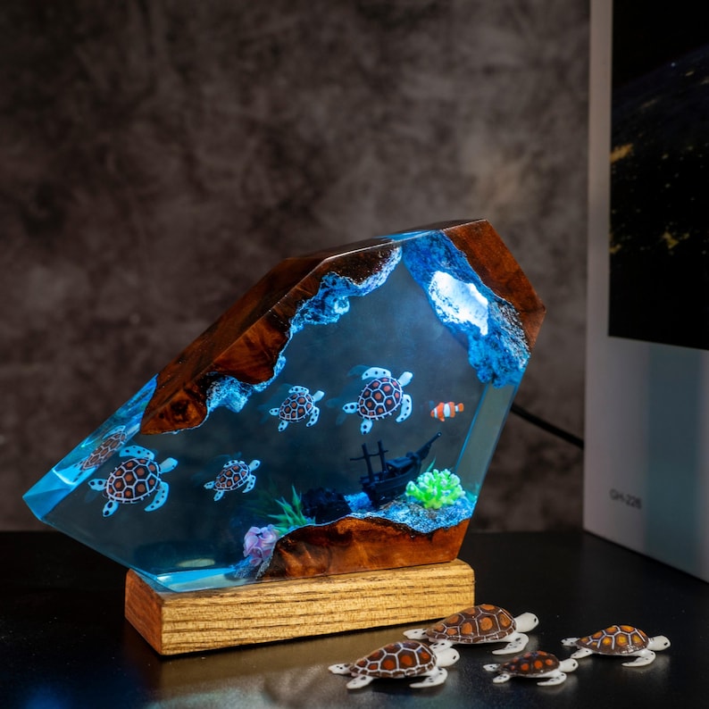 Sea Turtle Resin Ocean Lamp - Unique Epoxy Night Light